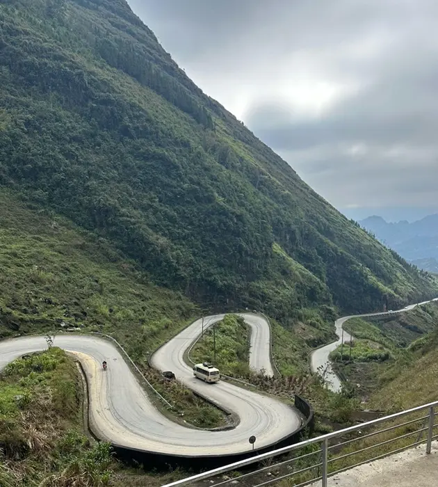 The Bac Sum Pass Tour, Vietnam